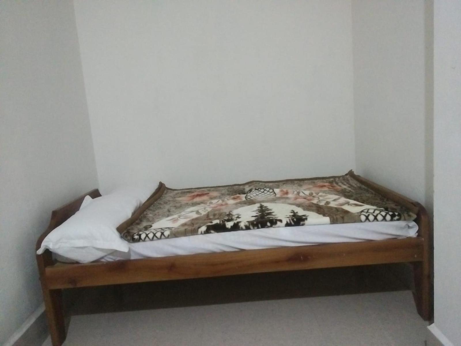 Pine Tree Lodge Шилонг Екстериор снимка